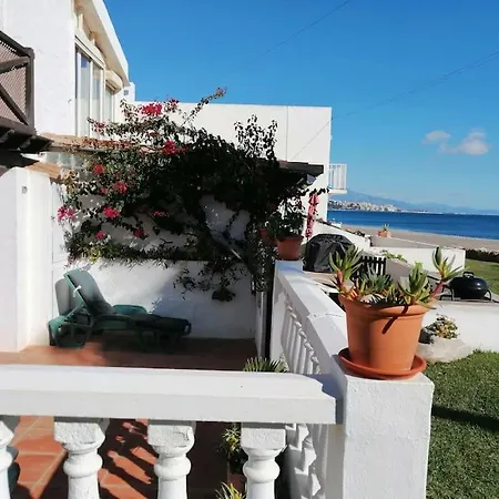 House On Beachfront Prázdninový dům
